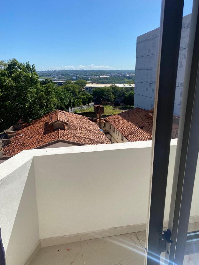 Espana Suites Hotel Ciudad del Este Kültér fotó