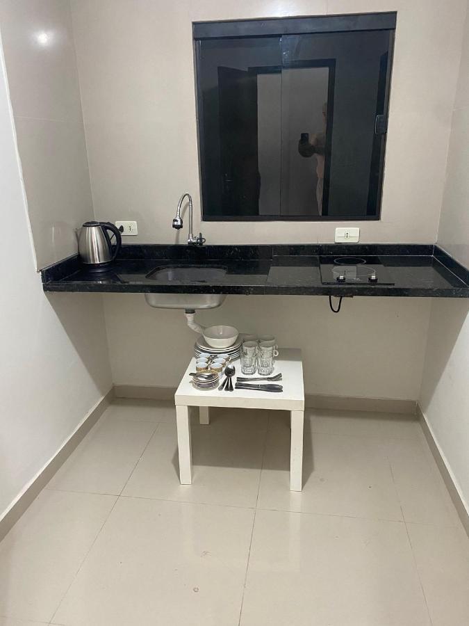 Espana Suites Hotel Ciudad del Este Kültér fotó