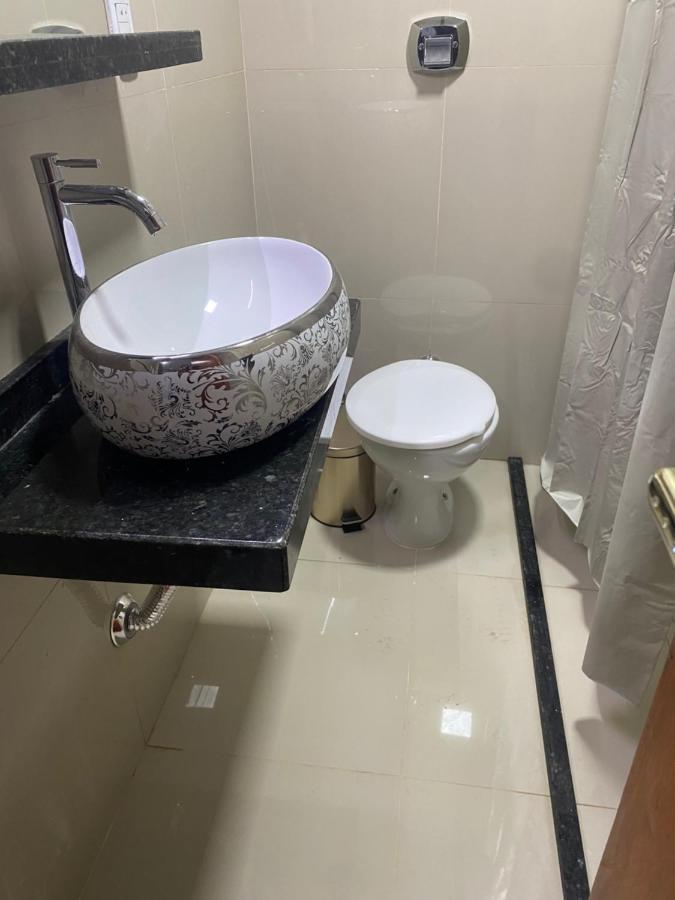 Espana Suites Hotel Ciudad del Este Kültér fotó