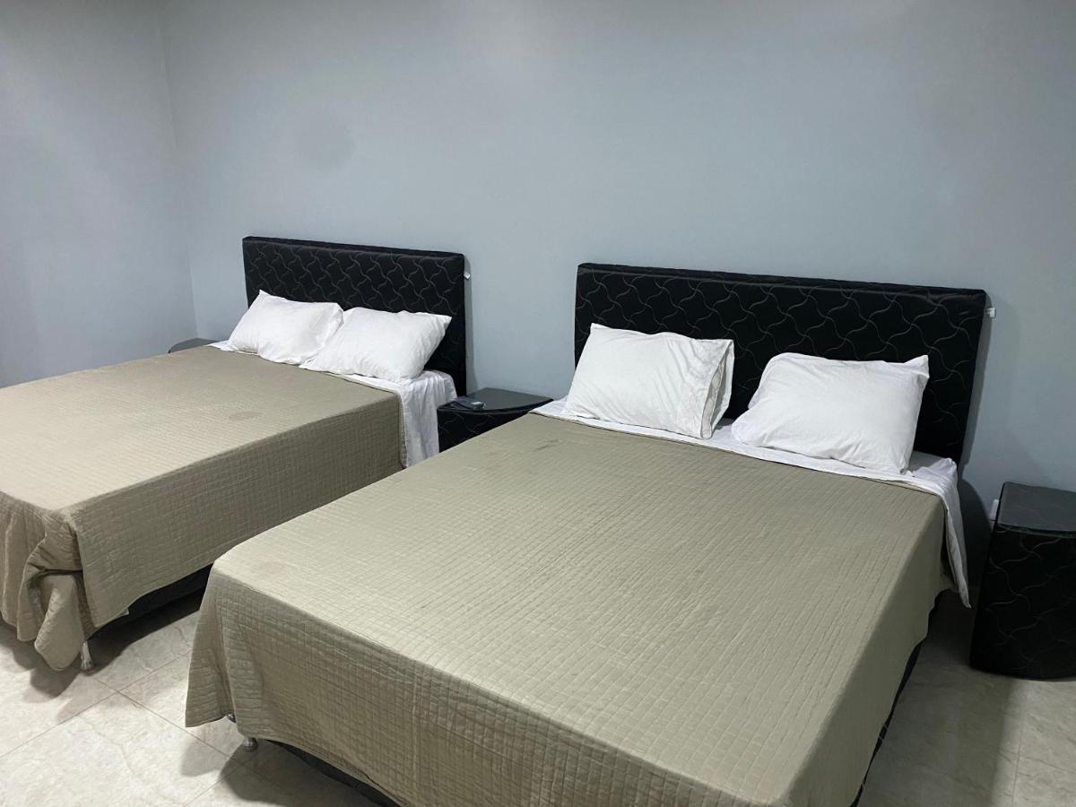 Espana Suites Hotel Ciudad del Este Kültér fotó