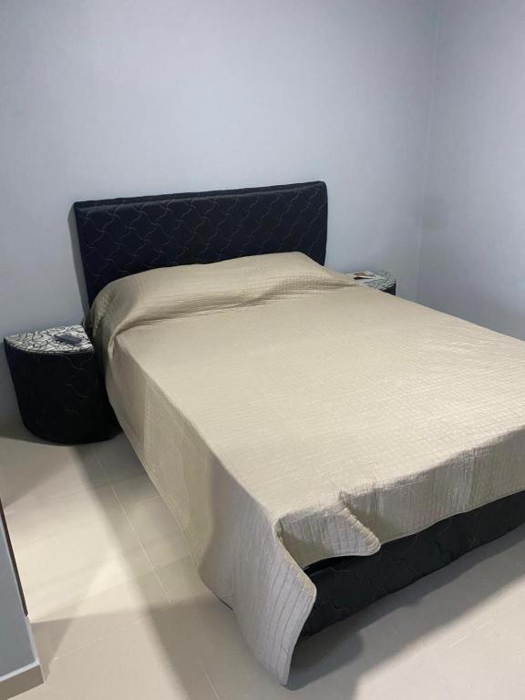 Espana Suites Hotel Ciudad del Este Kültér fotó